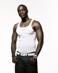 Liedjes Akon gratis online knippen.